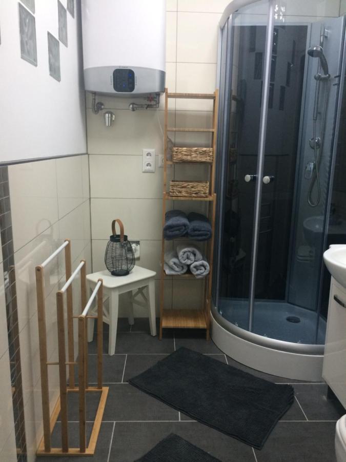 Magnolia Apartman Apartment Sopron Ngoại thất bức ảnh