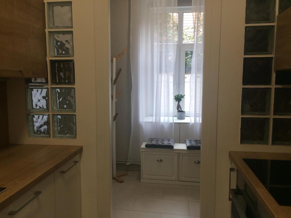 Magnolia Apartman Apartment Sopron Ngoại thất bức ảnh